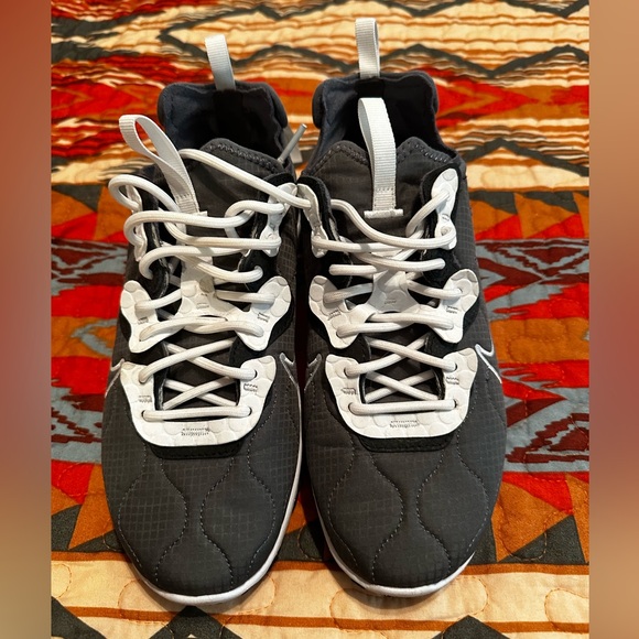 Women’s Nike 3M react shoes - Picture 2 of 6